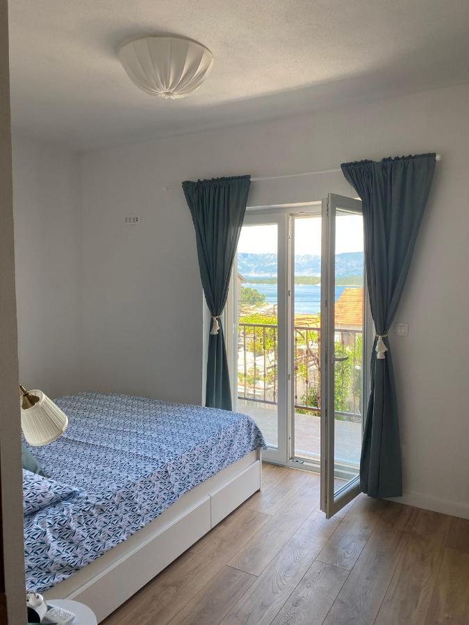 Ferienwohnung Bura Jelsa  Exterior foto