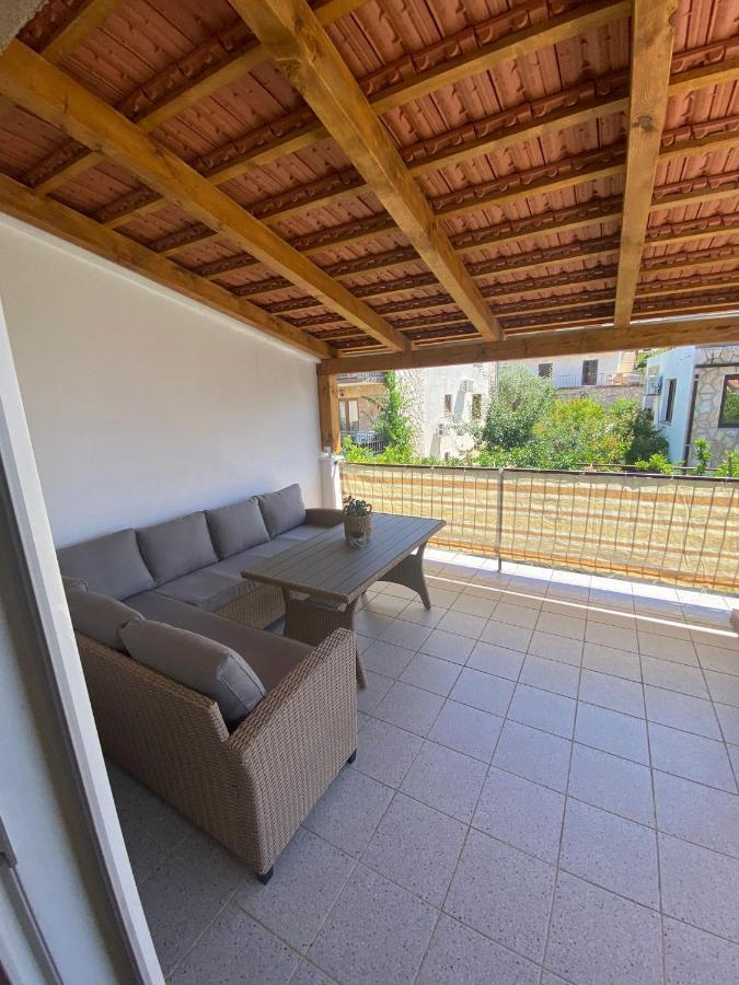 Ferienwohnung Bura Jelsa  Exterior foto
