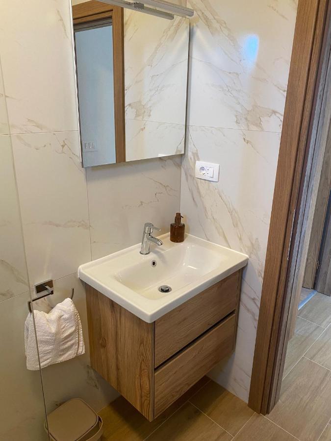 Ferienwohnung Bura Jelsa  Exterior foto
