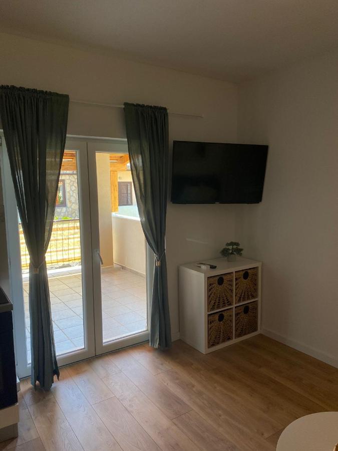 Ferienwohnung Bura Jelsa  Exterior foto