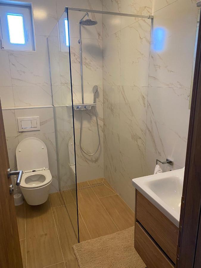 Ferienwohnung Bura Jelsa  Exterior foto